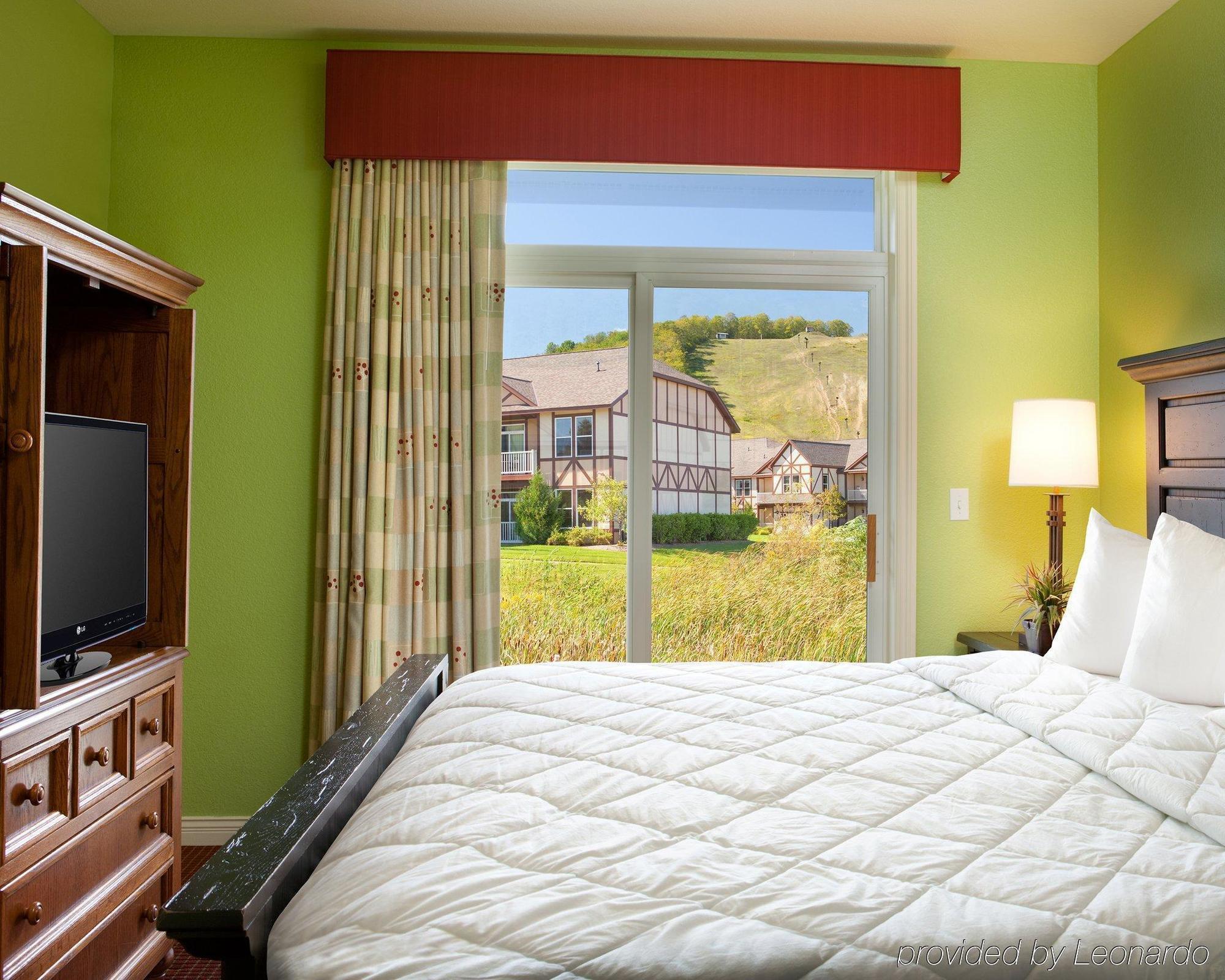 Hotel Mountain Run At Boyne à Boyne Falls Extérieur photo